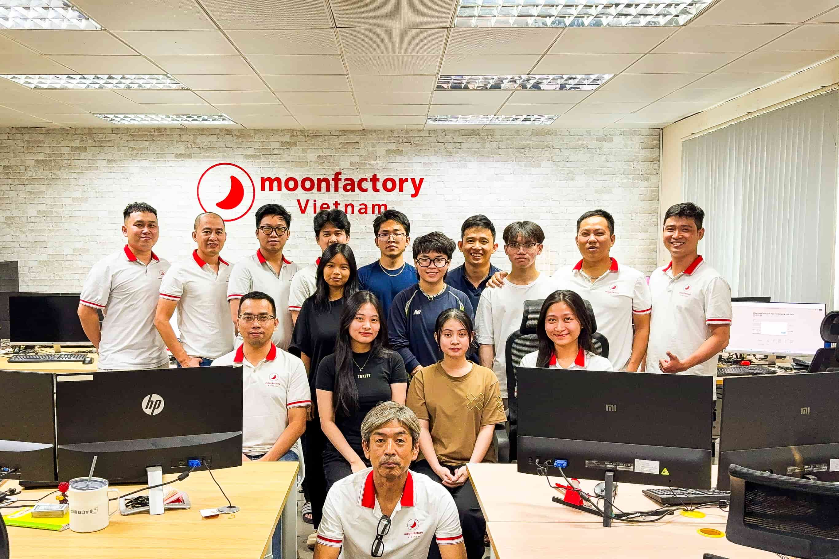 moon factoryのメンバー